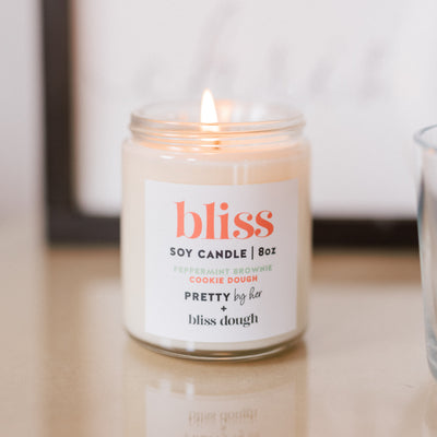 Bliss Soy Candle - Peppermint Brownie Scent